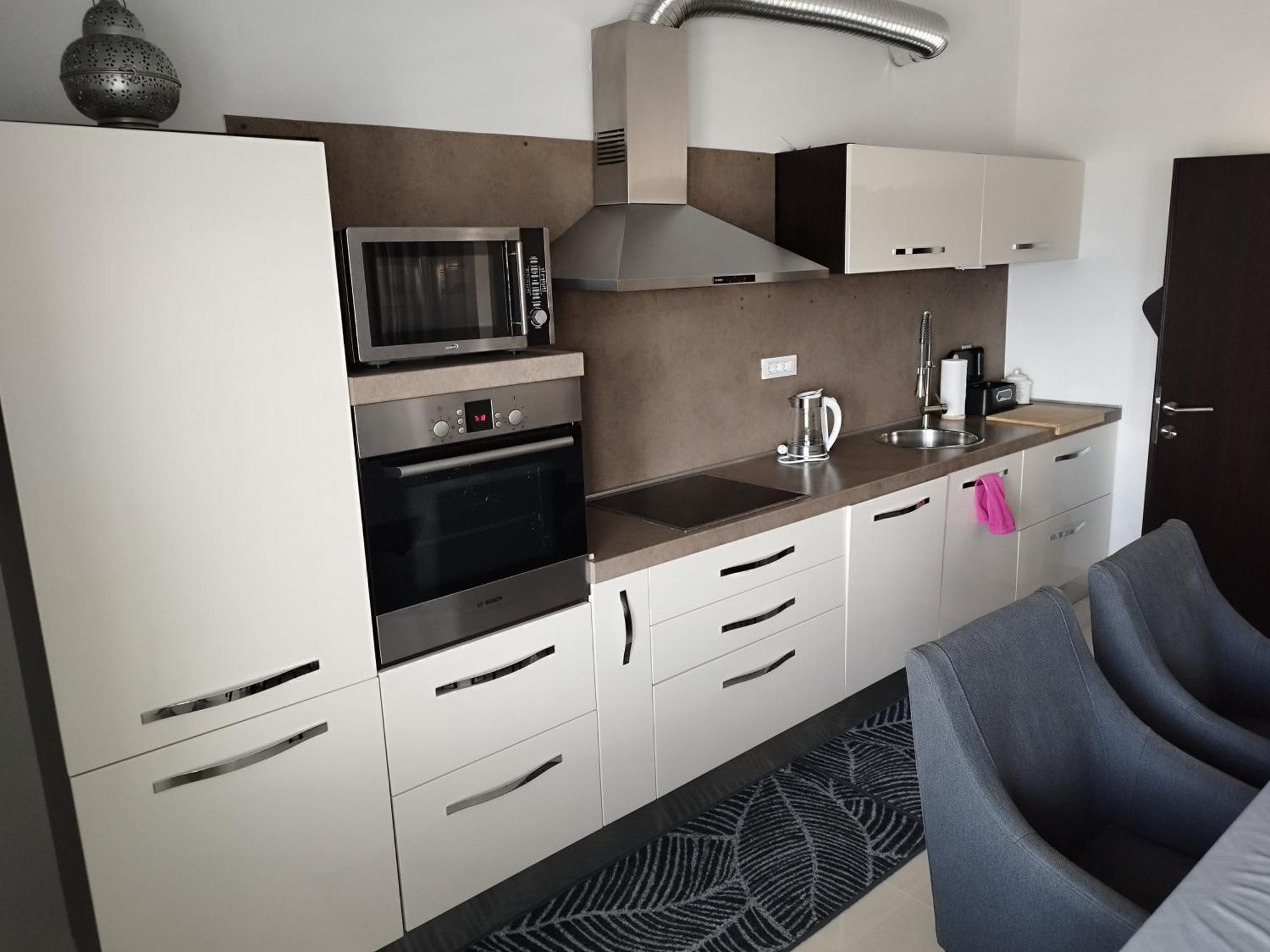 Ferienwohnung Am Sandstrand Omiš Exteriér fotografie
