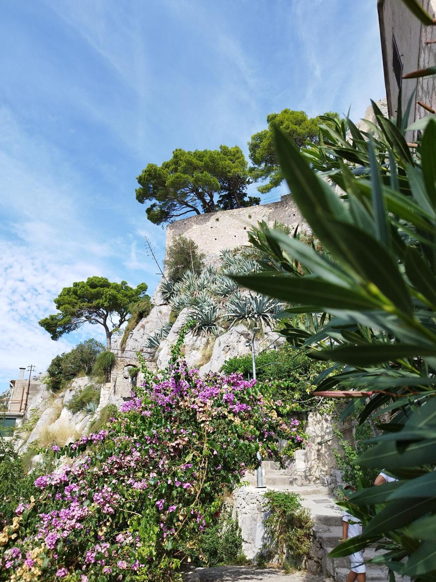 Ferienwohnung Am Sandstrand Omiš Exteriér fotografie